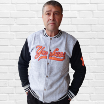 Мъжки спортен суитшърт с копчета и надпис сив - размери М, L, XL, 2XL,3XL