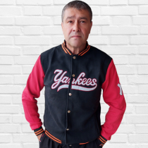 Мъжки спортен суитшърт с копчета и надпис черен - размери М, L, XL, 2XL,3XL